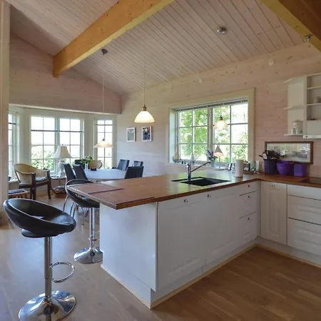 Three-bedroom Holiday In Strøby Ladeplads