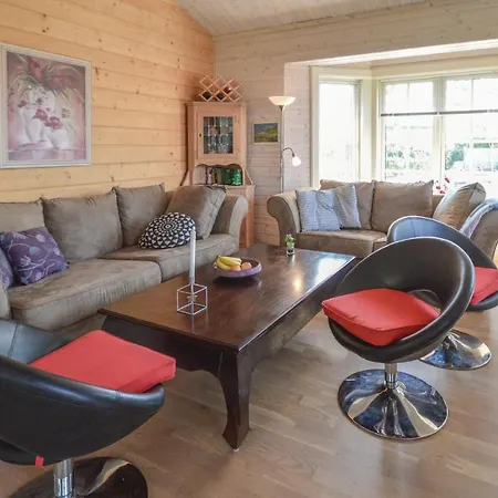Tatil Evi Three-bedroom Holiday In *