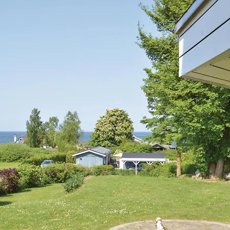 Three-bedroom Holiday In *